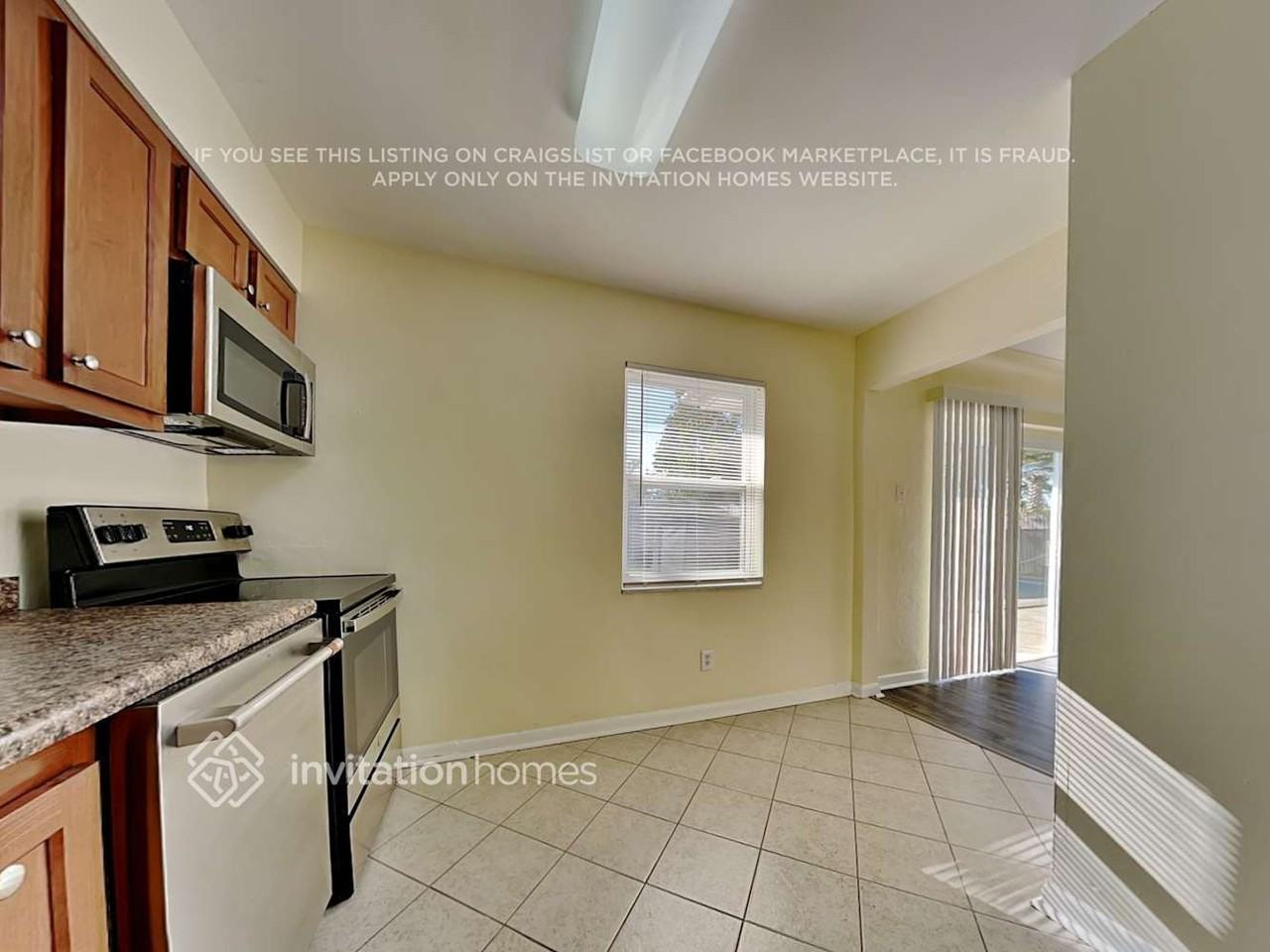 8404 58th Way N - Photo 5 of 18