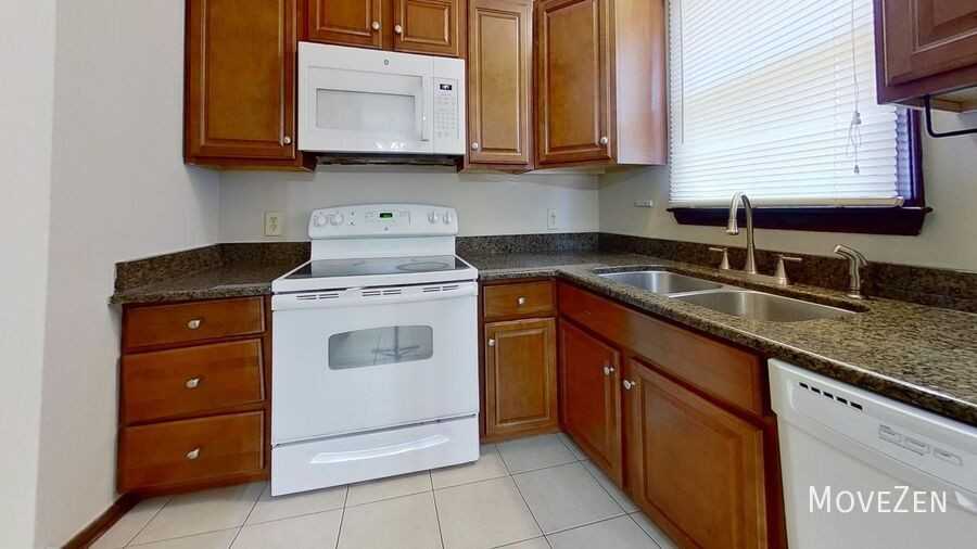 4011 Ebert Rd - Photo 3 of 34