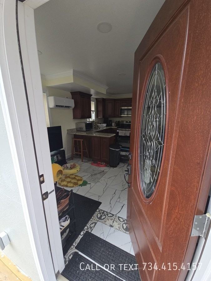 536 Walnut St Apt 1 #1 - Photo 6 of 34