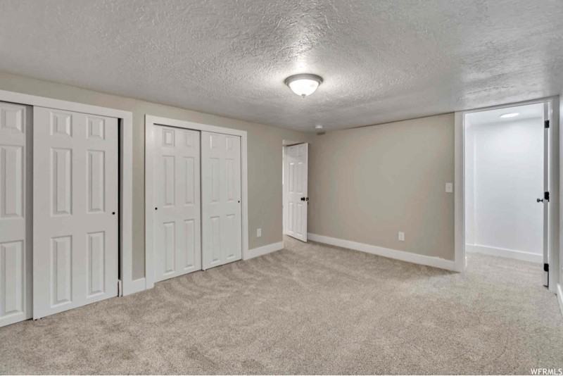 4569 S Carnegie Tech St - Photo 3 of 16