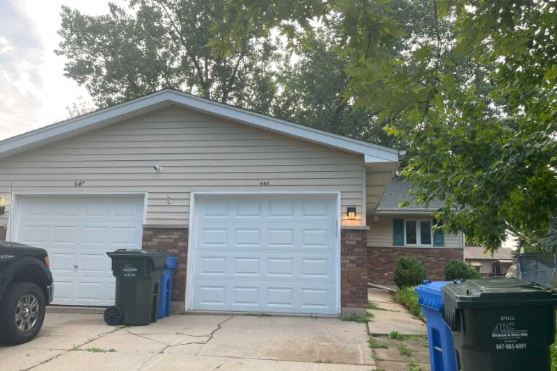 645 Kenilworth Ave - Photo 2 of 19