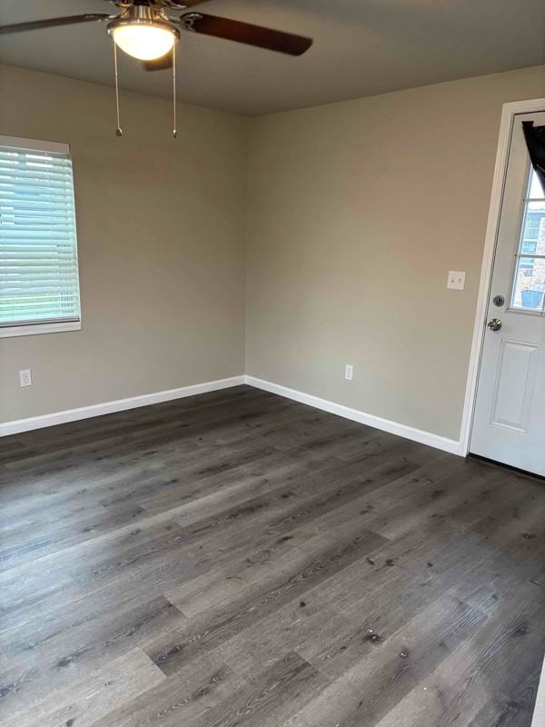 1201 E Wise St - Photo 3 of 8