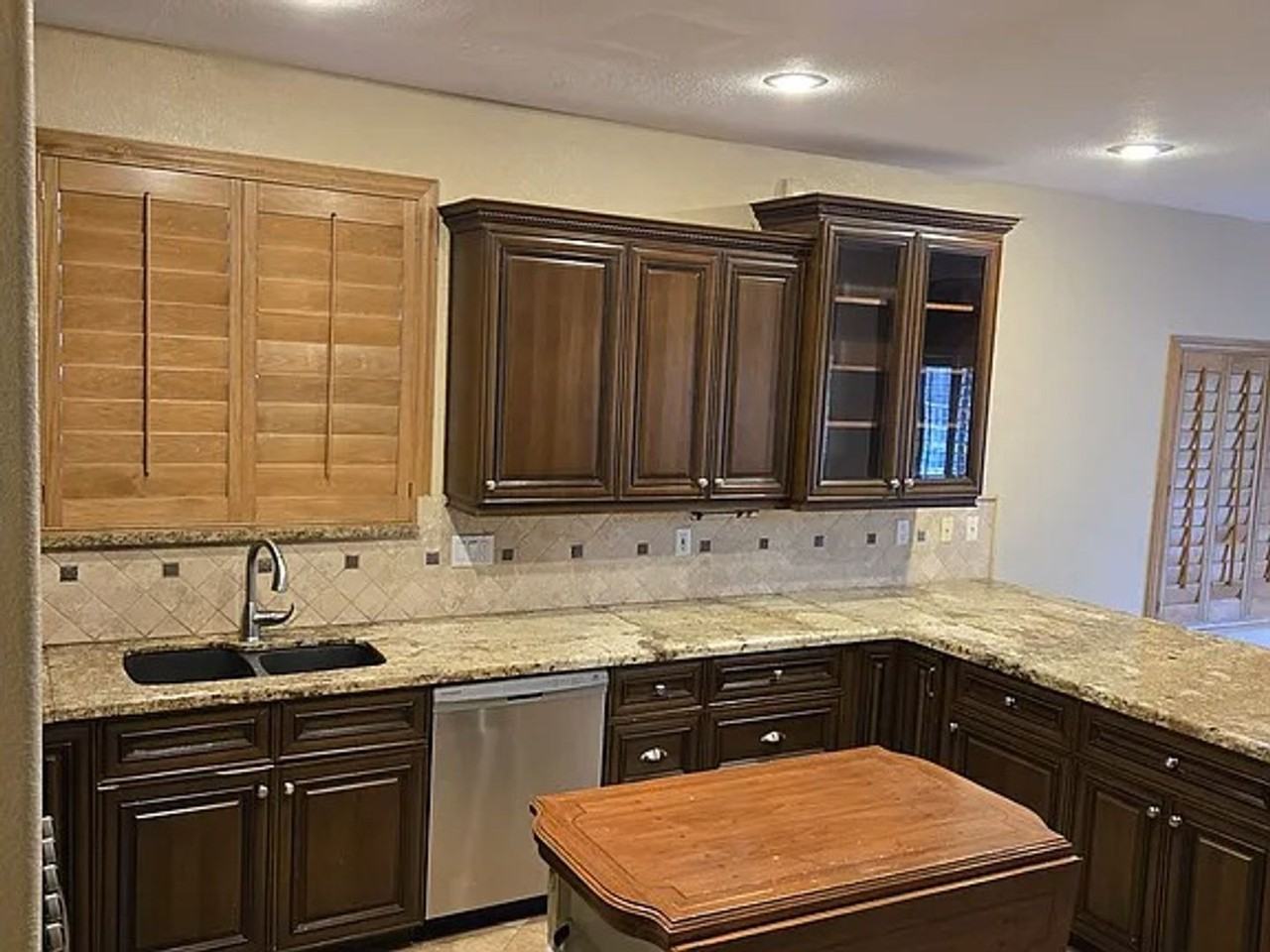 6802 W Briles Rd - Photo 3 of 10