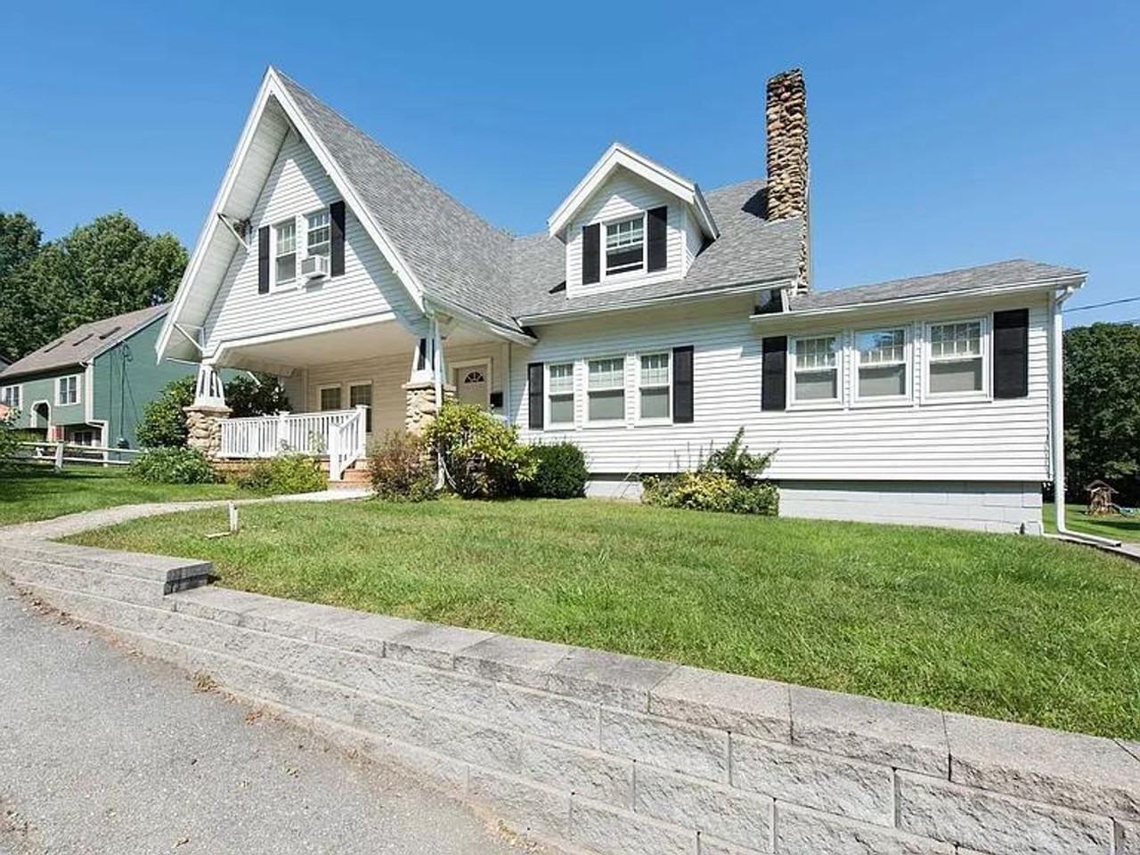 5 Brookline Ave - Photo 2 of 24