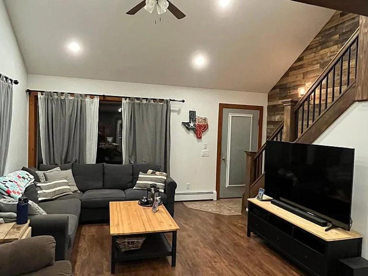 18 Watershed Ln - Photo 2 of 11