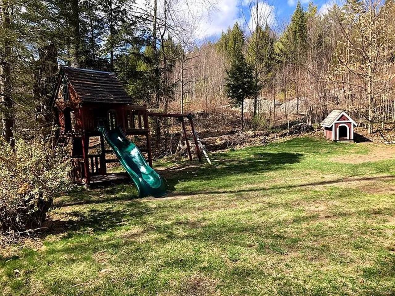 308 Main St - Photo 3 of 15