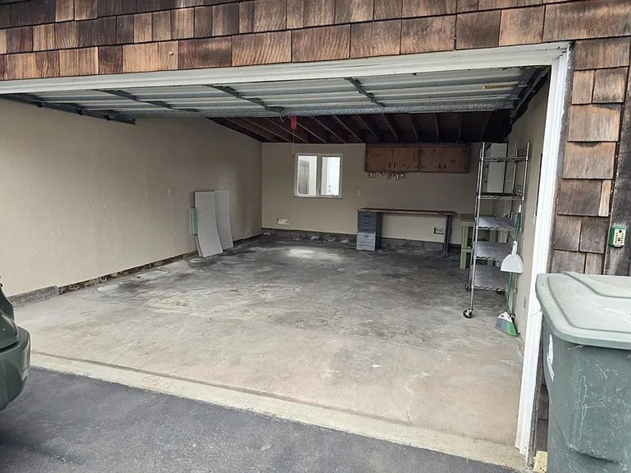 2308 Maywood Ave - Photo 2 of 15