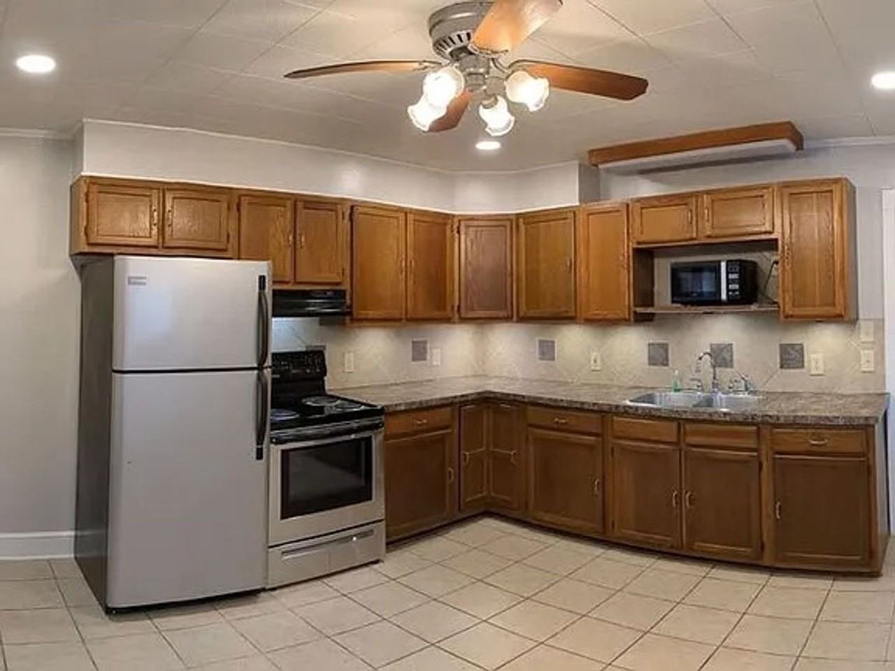 530 9th St Sw - Photo 3 of 10