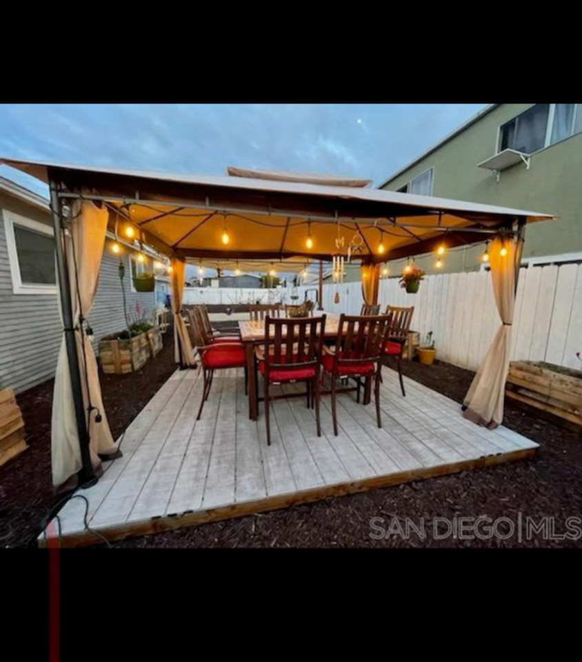 3721 Chamoune Ave - Photo 2 of 15