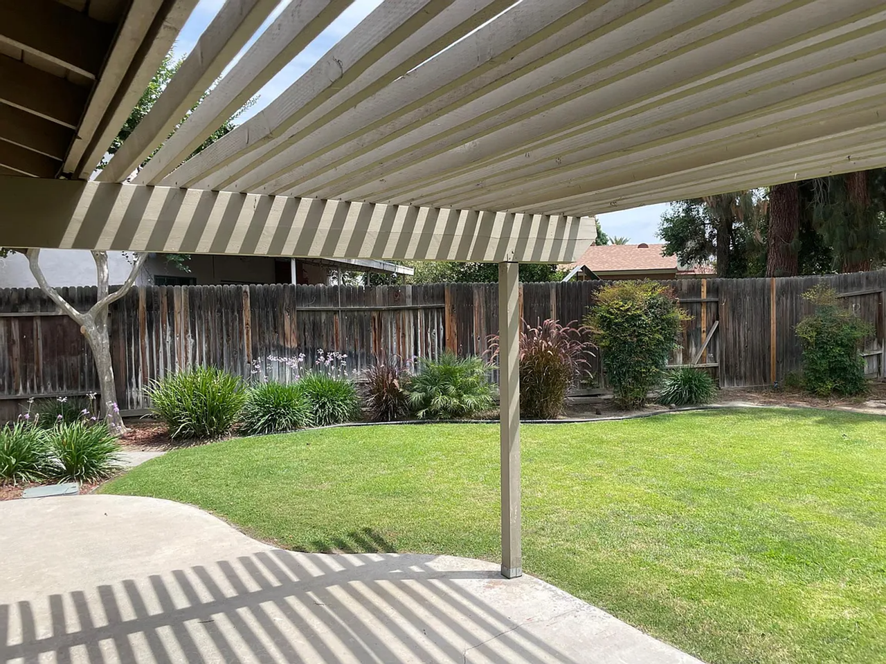 604 Mira Loma Dr - Photo 3 of 16