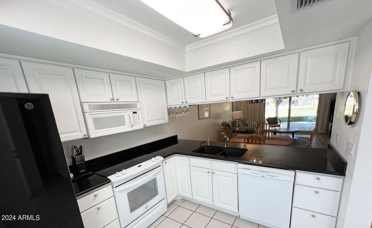 446 S 77th St - Photo 3 of 14