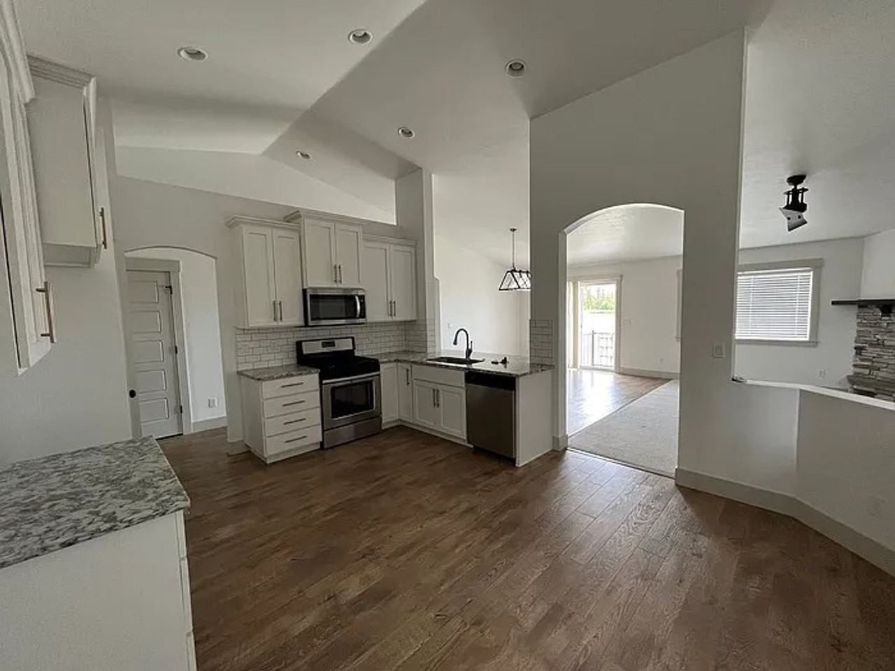 363 N Morley Green Way - Photo 3 of 11