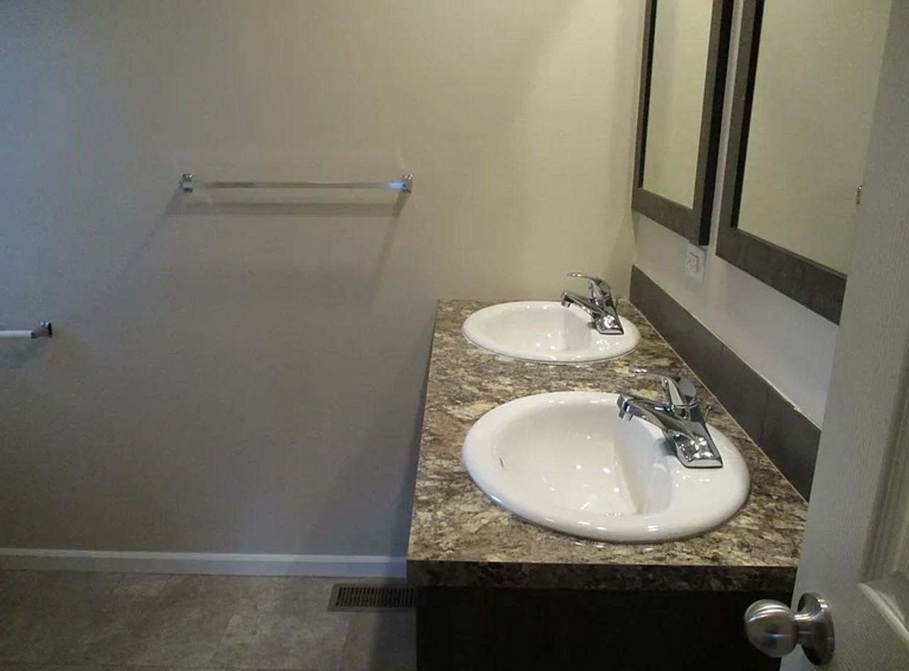 60 Willowbrook St Se #166 - Photo 3 of 12