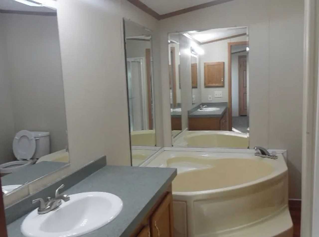 28880 Cherrywood #W044 - Photo 2 of 9