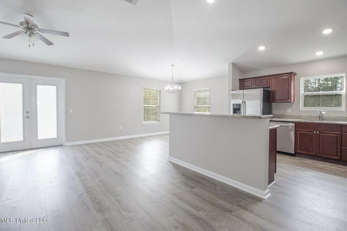 13448 Willow Oak Cir #NA - Photo 3 of 19