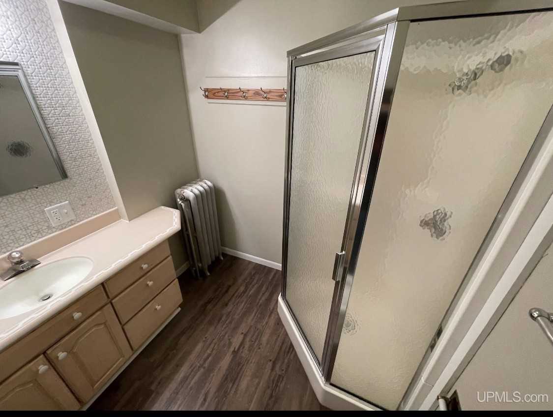 718 N Front St #NA - Photo 5 of 13