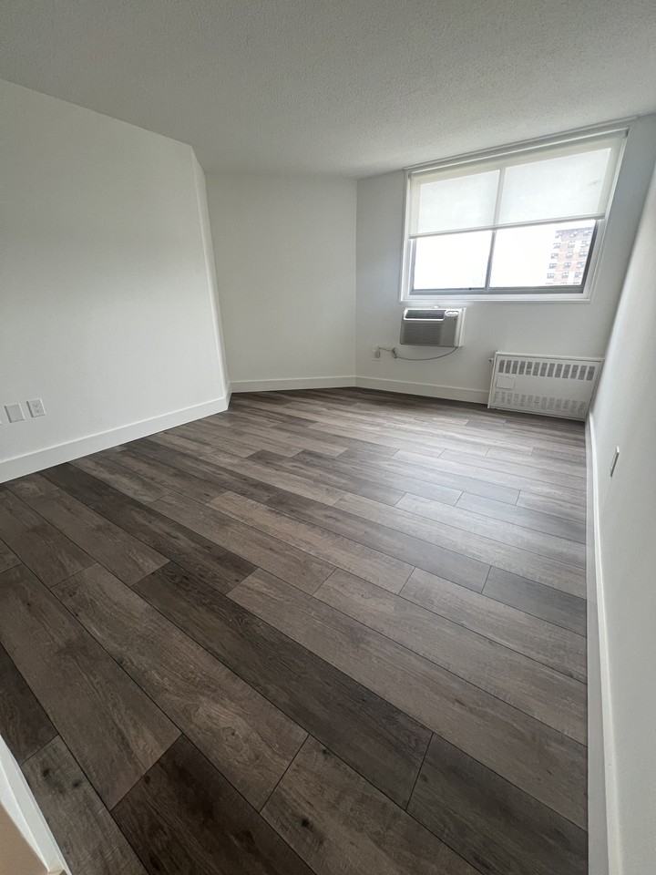 462 2nd Avenue #9E - Photo 6 of 9