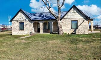 featured image of 109 S Broadway St