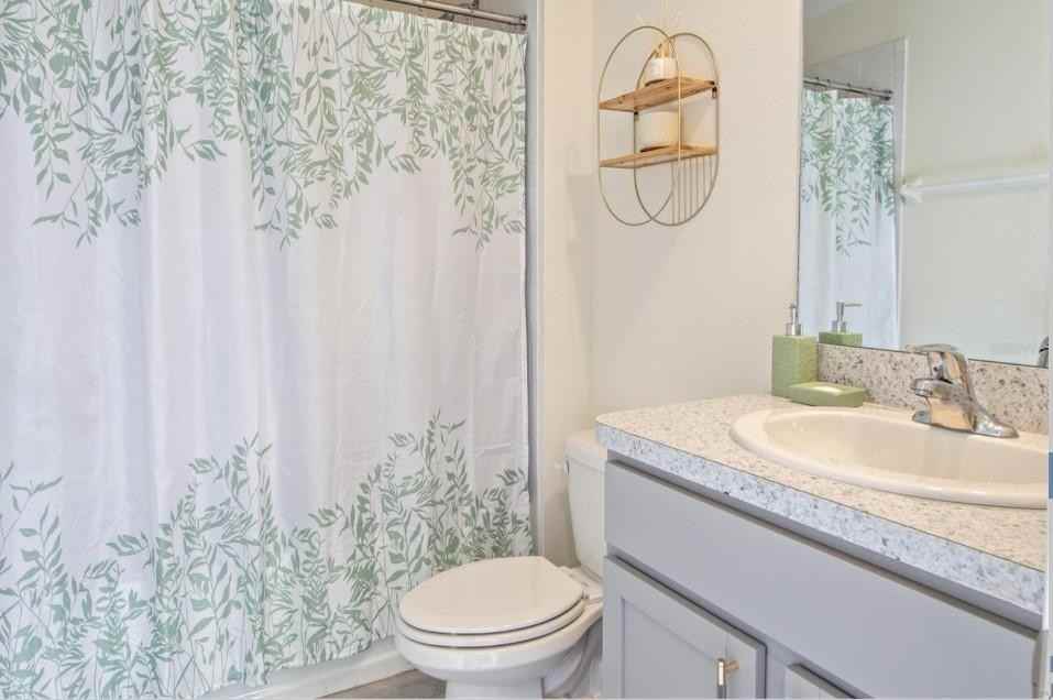 Carlton Pond St - Photo 3 of 8