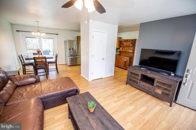 3535 Chesapeake Ave - Photo 2 of 16
