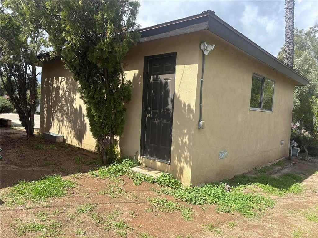 21591 Kuder Ave - Photo 4 of 27