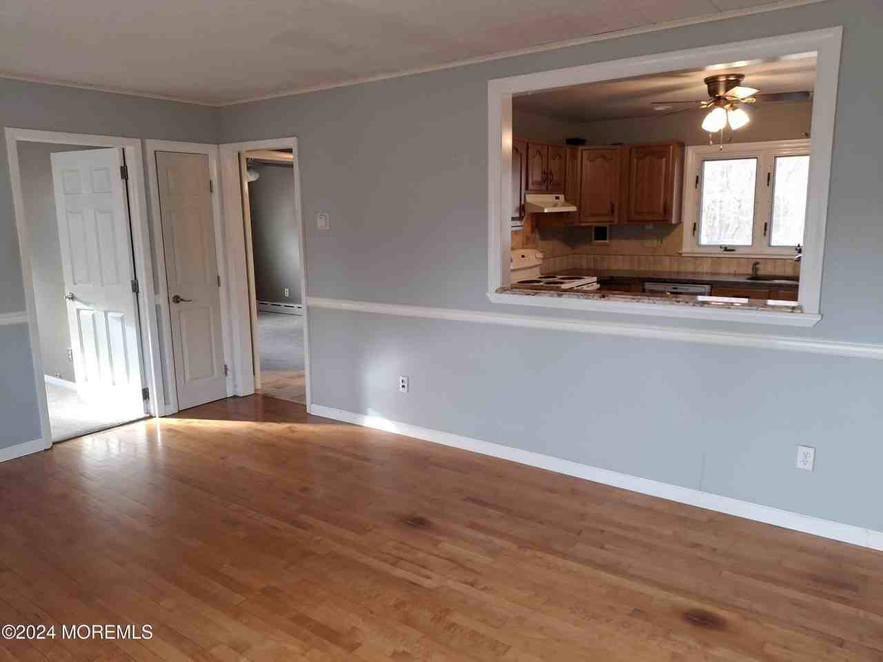 1082 Schencks Mill Line Rd - Photo 4 of 18