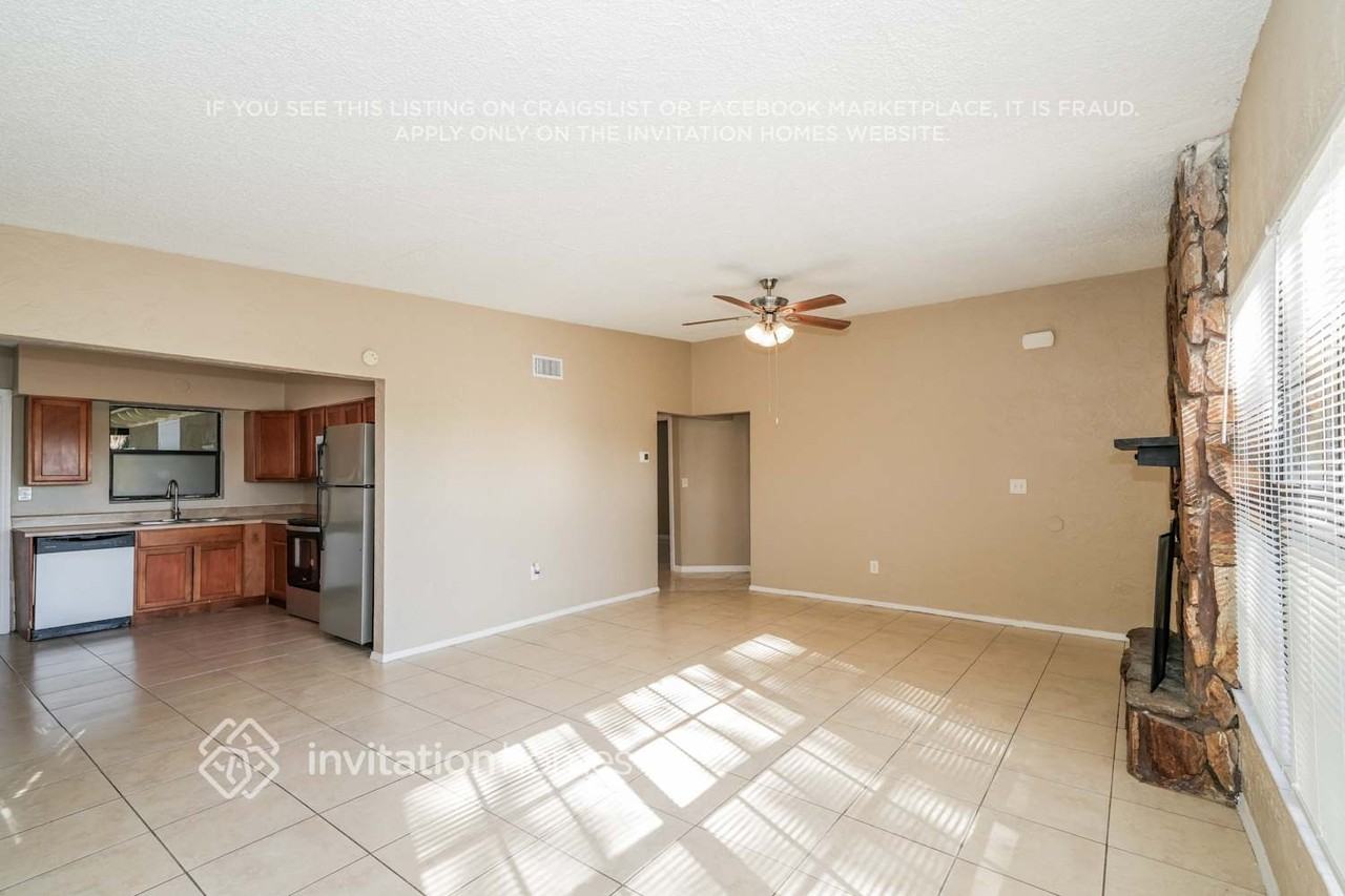 10214 N Boulevard - Photo 5 of 19