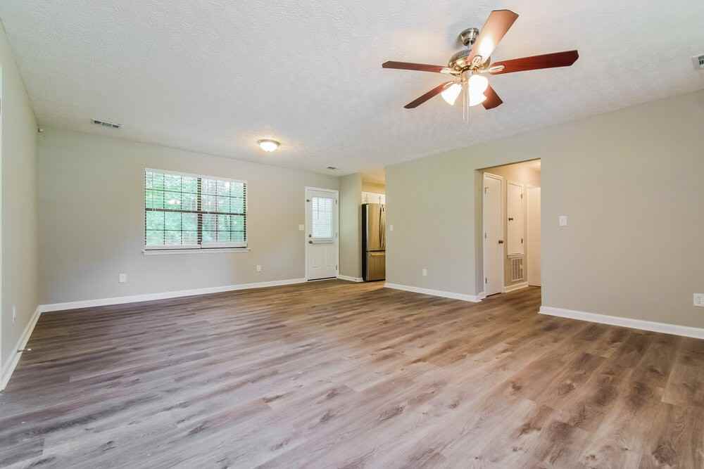 109 Clifford Ct - Photo 5 of 16