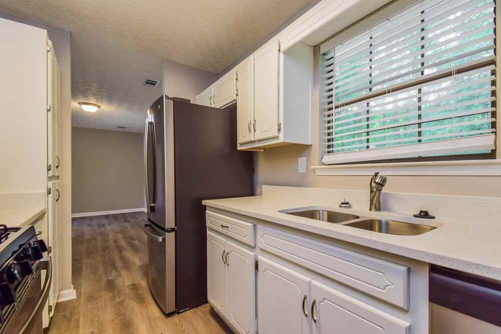 109 Clifford Ct - Photo 7 of 16