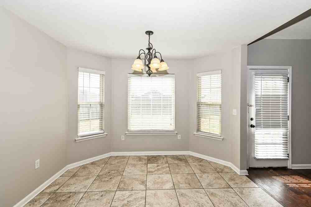 2867 S Cherry Dr - Photo 7 of 17
