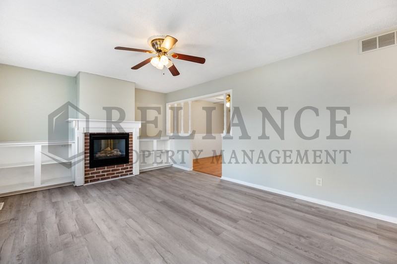 605 S Kessler St - Photo 5 of 19