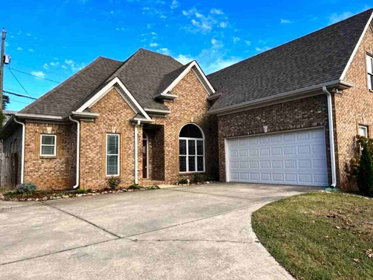 710 Valley St - Photo 2 of 23