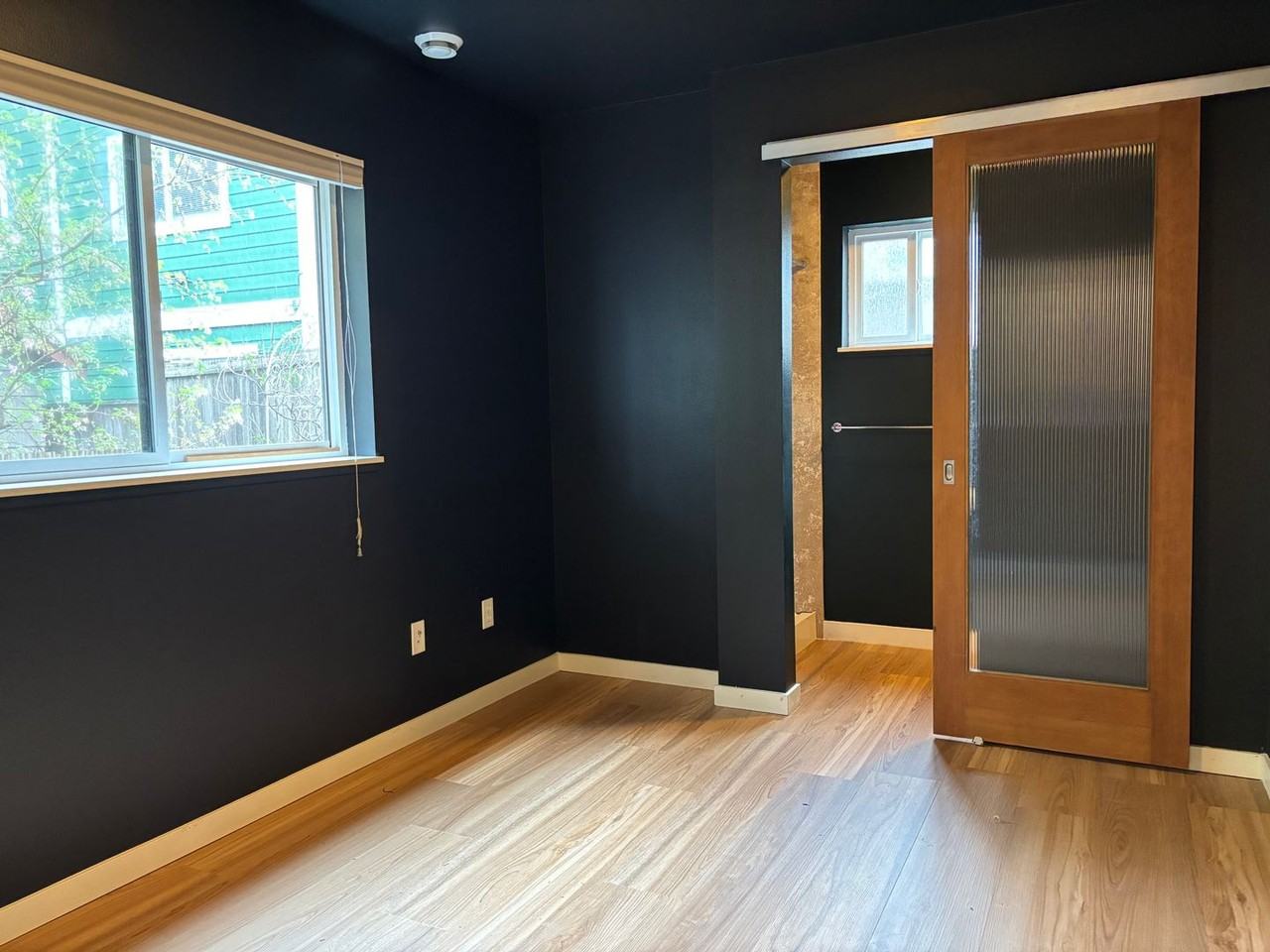 5409 26th Ave Sw #B - Photo 2 of 28