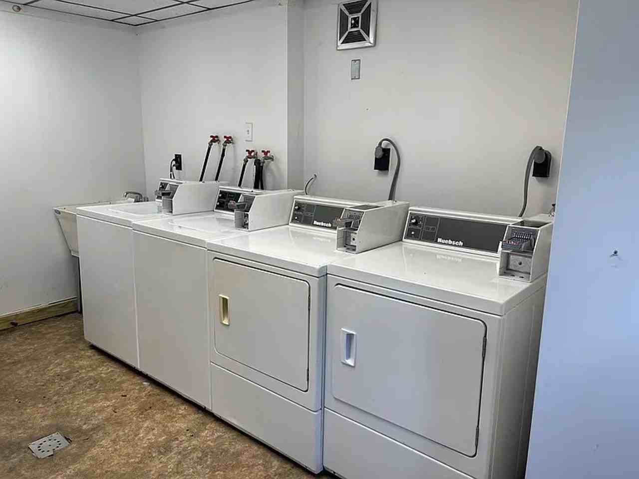 117 Hastings St - Photo 2 of 5