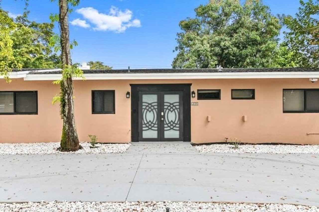 620 Camellia Ct - Photo 2 of 27