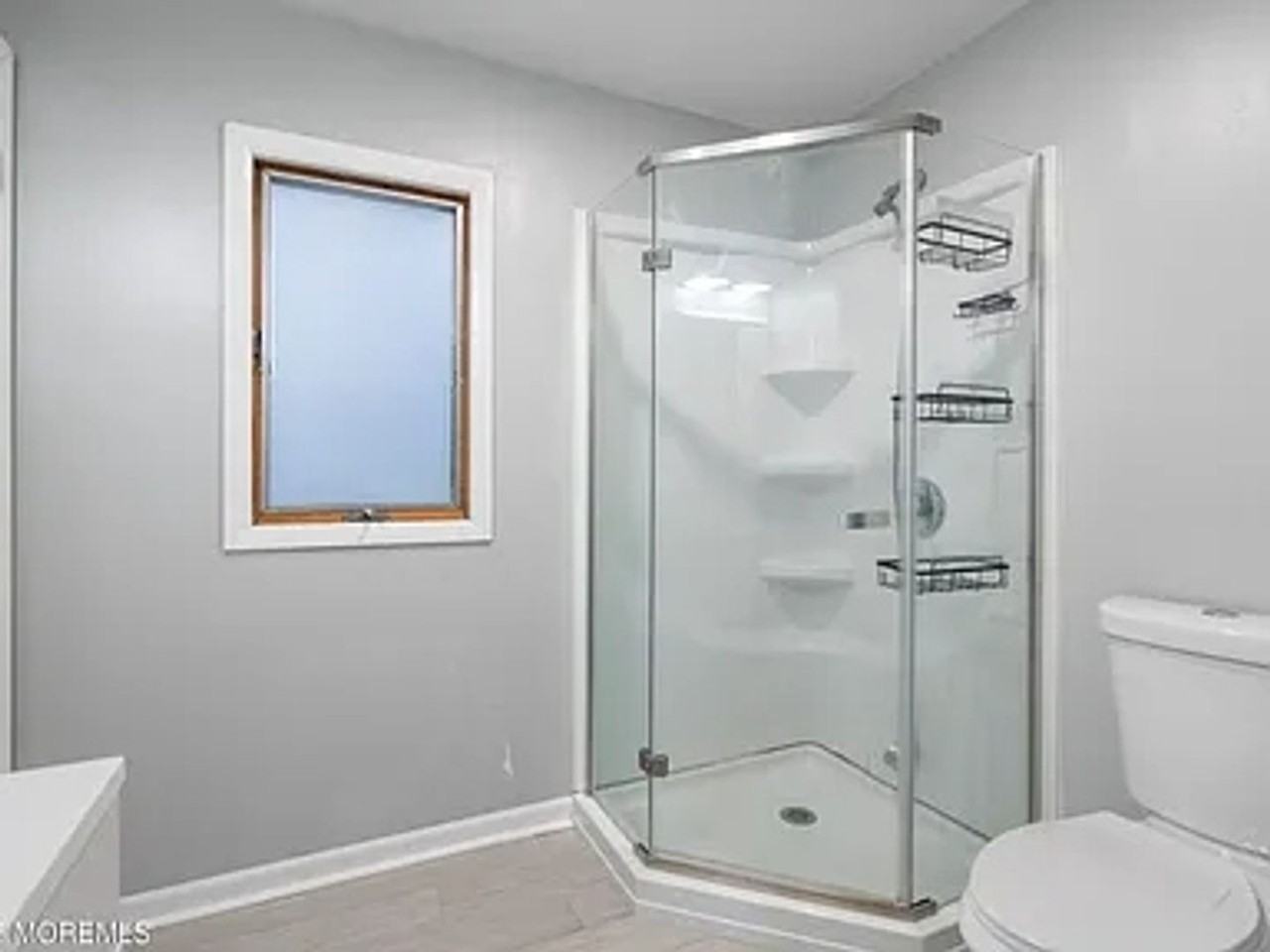 1190 Galley Ave - Photo 2 of 17
