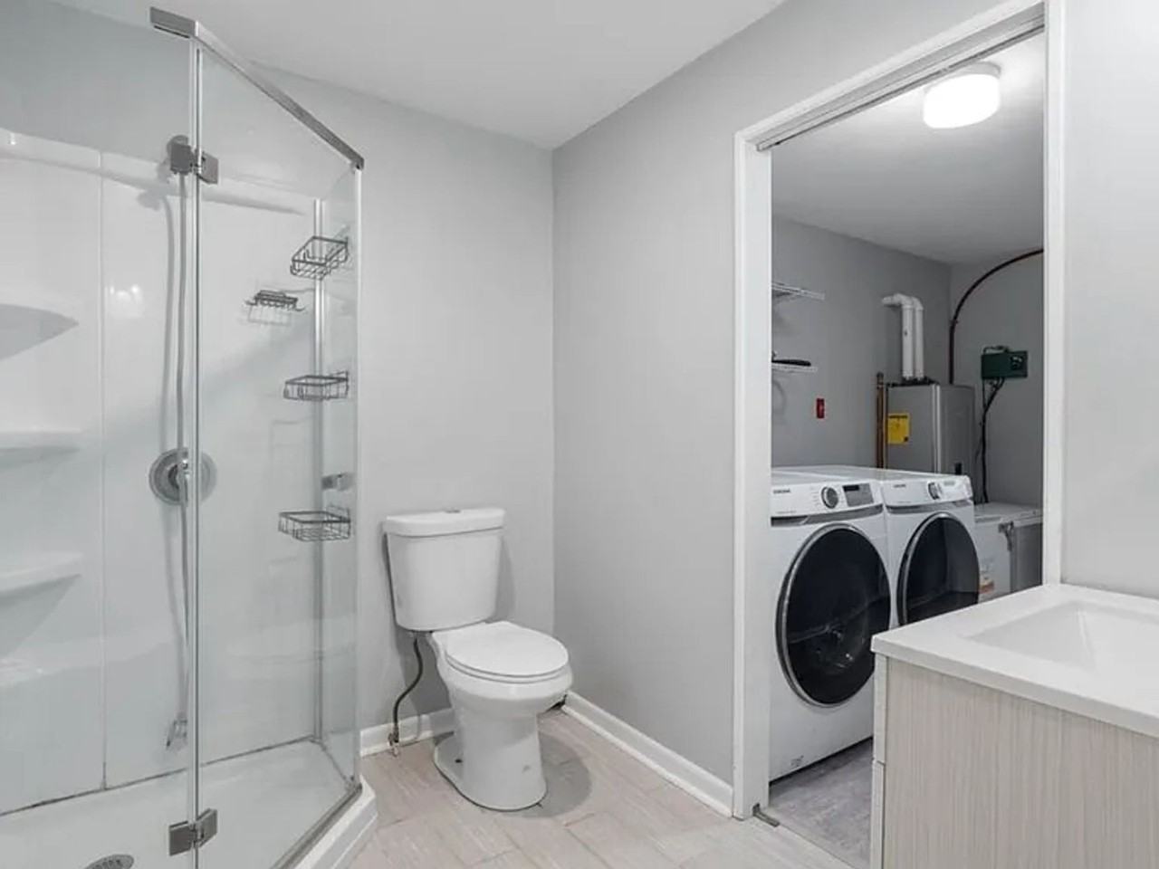 1190 Galley Ave - Photo 3 of 17