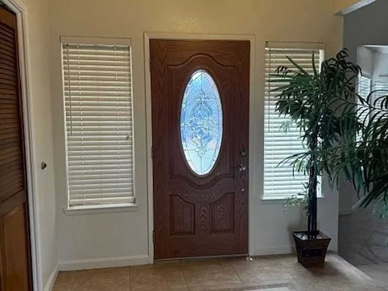 2308 Wild Oak Ct - Photo 2 of 15