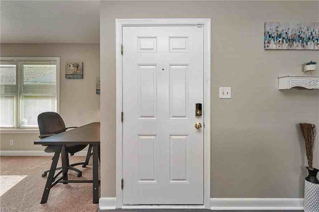 440 North Oceana Boulevard - Photo 5 of 44