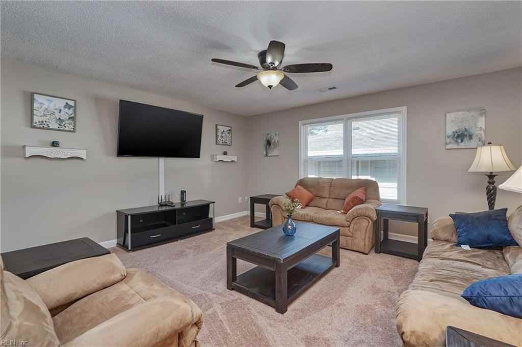 440 North Oceana Boulevard - Photo 6 of 44