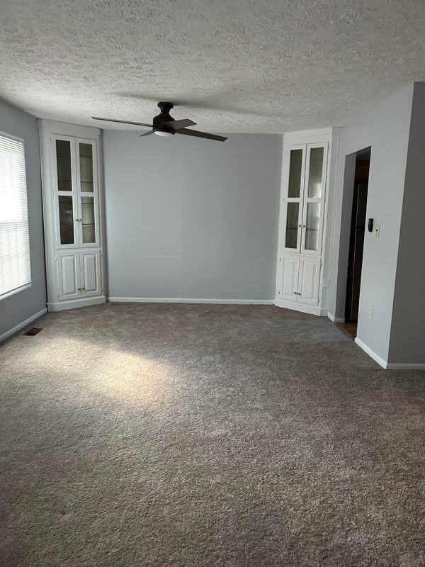 2029 N Anvil Ln - Photo 2 of 5