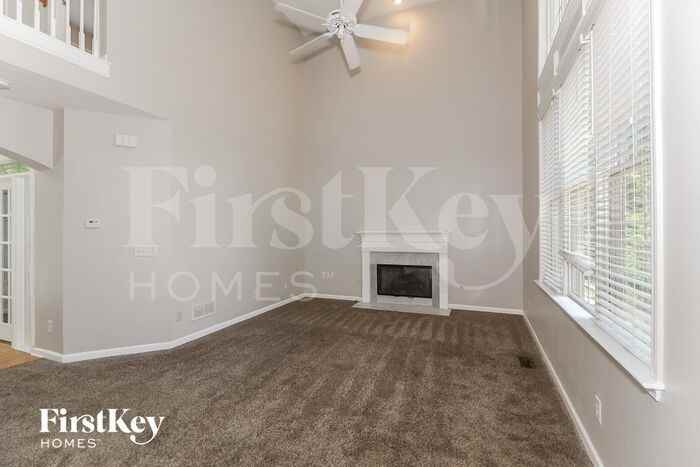 1557 Grove Arbor Ter - Photo 2 of 14