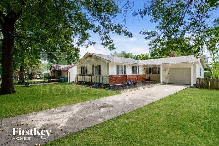 604 Sw Williams St - Photo 2 of 15