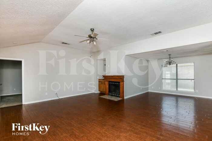 430 Rifleman Trl - Photo 3 of 15