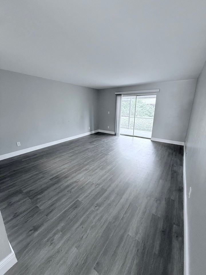 5318 28th St Sw #NA - Photo 7 of 15