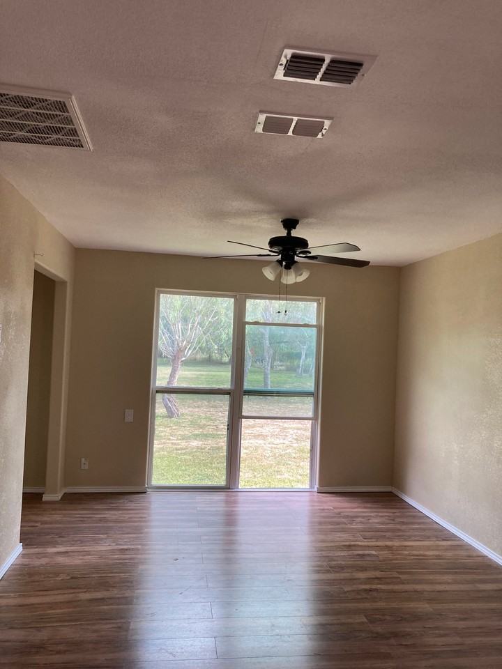 501 W Corpus St #NA - Photo 5 of 17