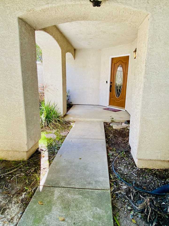 5331 Eddy Ct - Photo 2 of 30