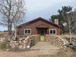 featured image of 11970 E Range View Dr