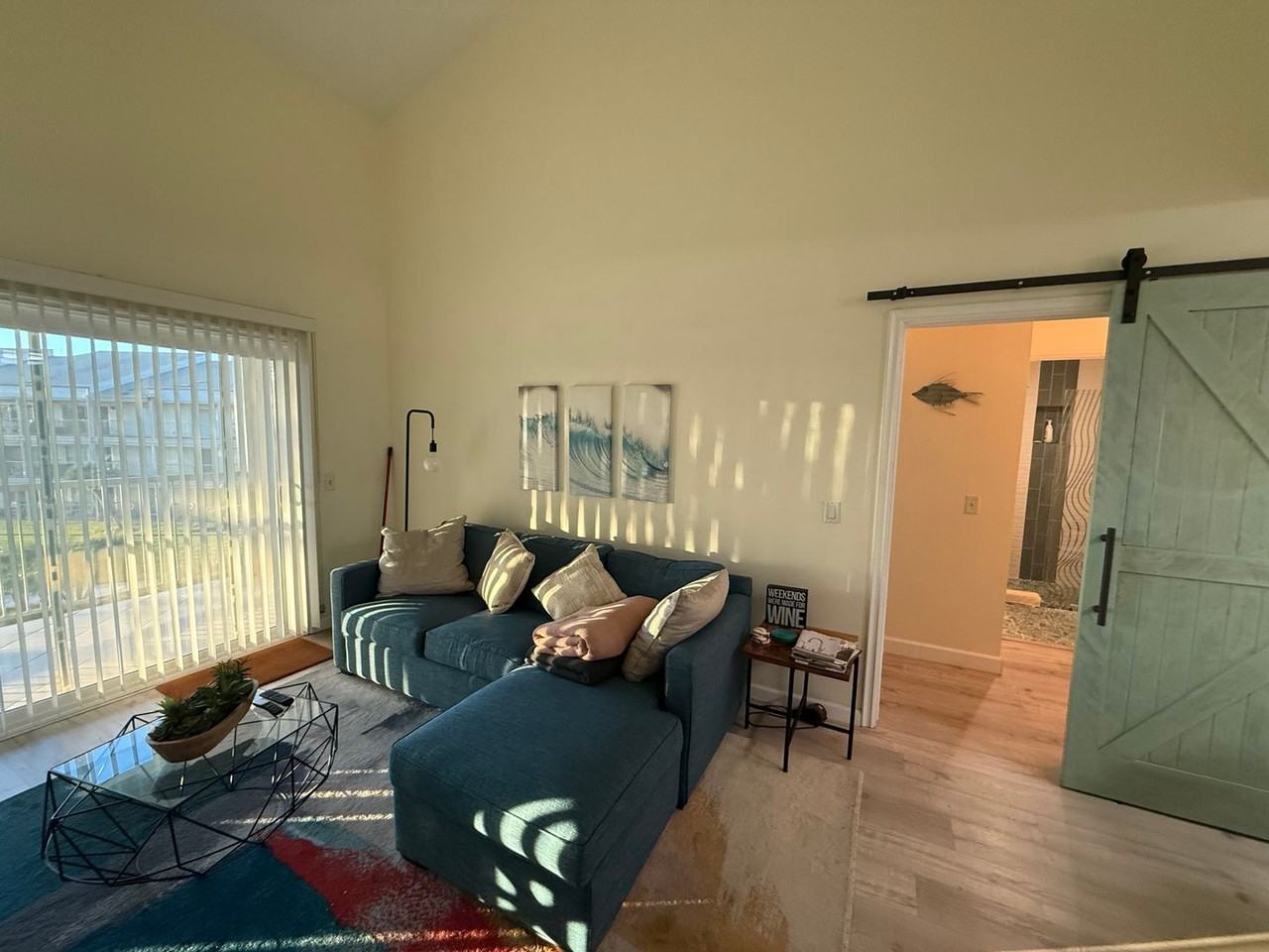 836 Bluewater Way - Photo 3 of 16