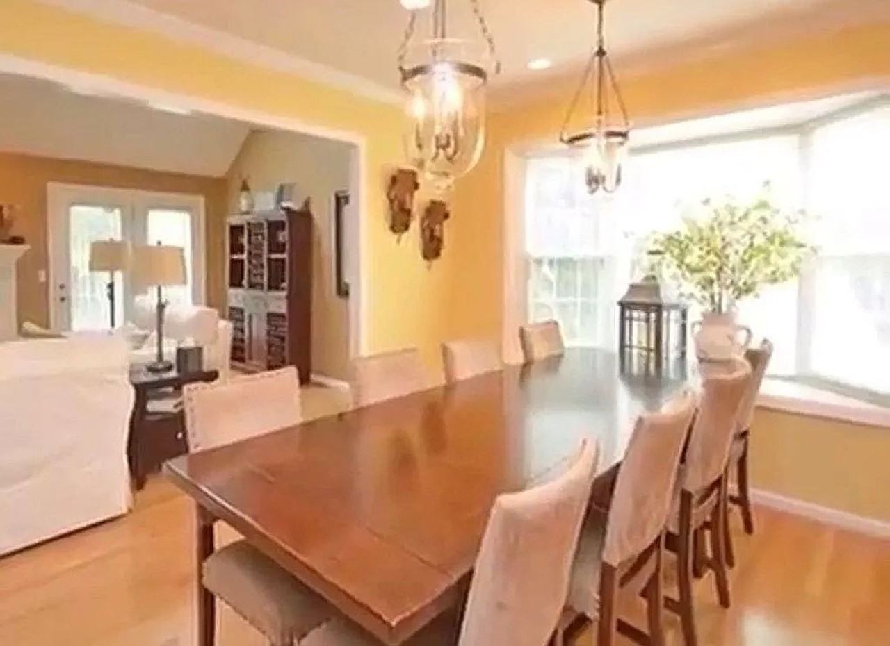 8026 Witts Mill Ln - Photo 2 of 10